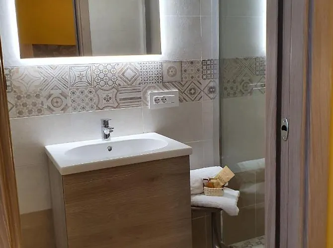 Elisa Bed & Breakfast 3*